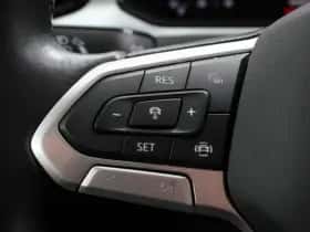 Volkswagen T-Roc (2023) thumbnail 19