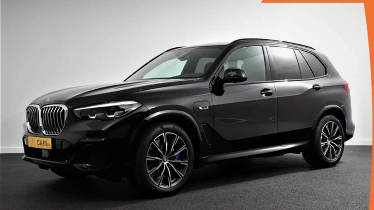 BMW X5 (2021) — foto 1