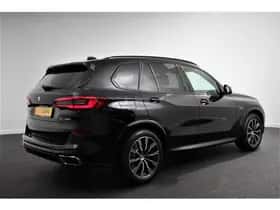 BMW X5 (2021) thumbnail 6