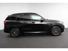 BMW X5 (2021) thumbnail 7