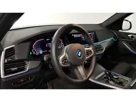 BMW X5 (2021) thumbnail 10