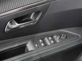 Peugeot 3008 (2024) thumbnail 18