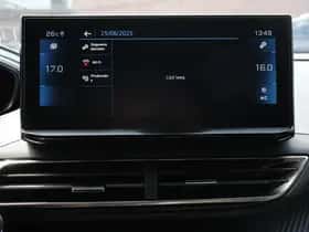 Peugeot 3008 (2024) thumbnail 27
