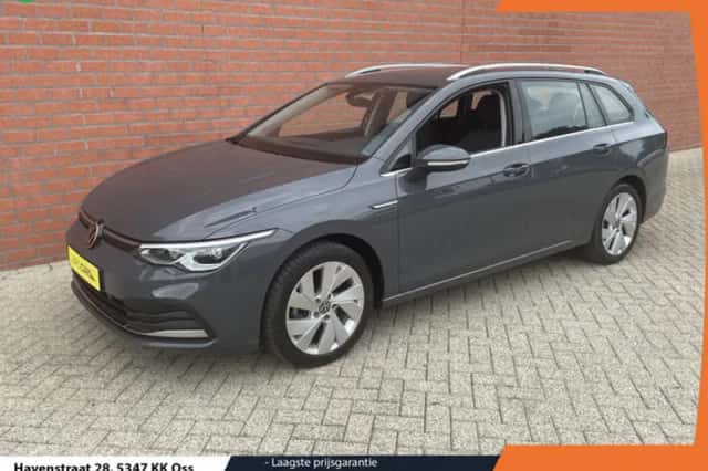 Volkswagen Golf (2021) thumbnail 1