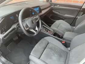 Volkswagen Golf (2021) thumbnail 13