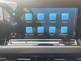 Volkswagen Golf (2021) thumbnail 23