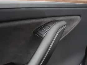 Tesla Model Y (2024) thumbnail 15