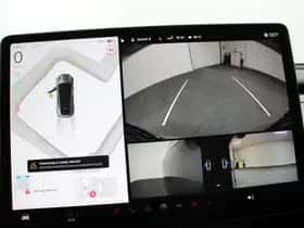Tesla Model Y (2024) thumbnail 29
