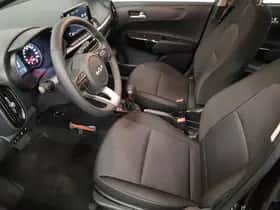 Kia Picanto (2022) thumbnail 7
