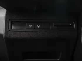 Peugeot 3008 (2024) thumbnail 14