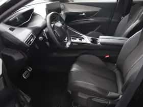 Peugeot 3008 (2024) thumbnail 9