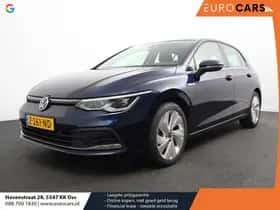 Volkswagen Golf (2021) thumbnail 2