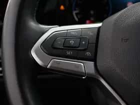 Volkswagen Golf (2021) thumbnail 16