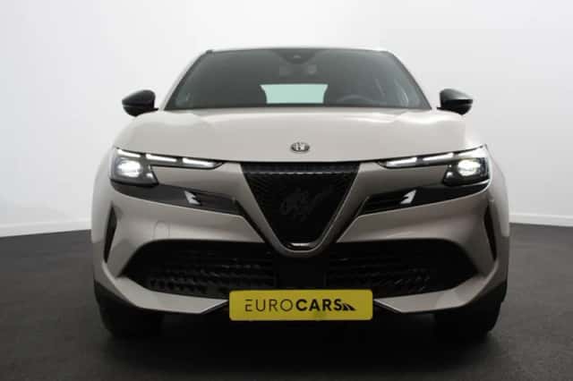 Alfa Romeo Junior (2025) thumbnail 6