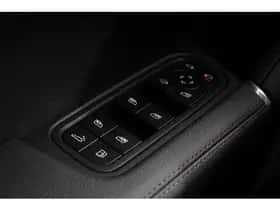 Porsche Cayenne (2022) thumbnail 15