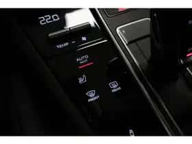 Porsche Cayenne (2022) thumbnail 24