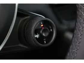Porsche Cayenne (2022) thumbnail 33