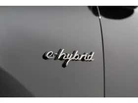 Porsche Cayenne (2022) thumbnail 42