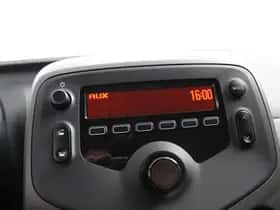 Peugeot 108 (2022) thumbnail 24