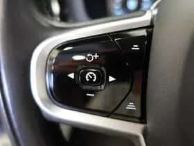 Volvo V60 (2021) thumbnail 18