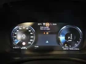 Volvo V60 (2021) thumbnail 22