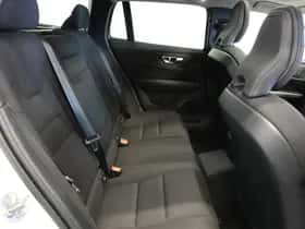 Volvo V60 (2021) thumbnail 48
