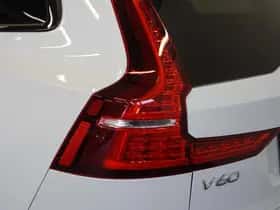 Volvo V60 (2021) thumbnail 8