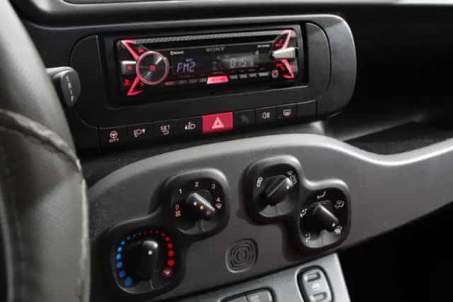 Fiat Panda (2016) thumbnail 3