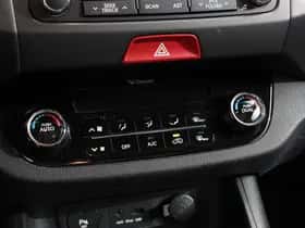 Kia Sportage (2011) thumbnail 14