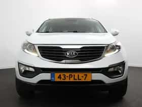 Kia Sportage (2011) thumbnail 4