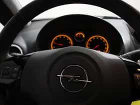 Opel Corsa (2014) thumbnail 12