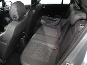 Opel Corsa (2014) thumbnail 8
