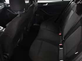 Ford Focus (2023) thumbnail 11