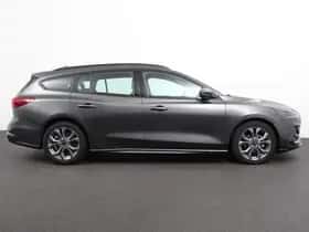 Ford Focus (2023) thumbnail 8