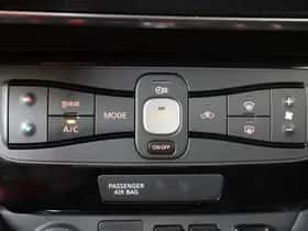Nissan Leaf (2019) thumbnail 30