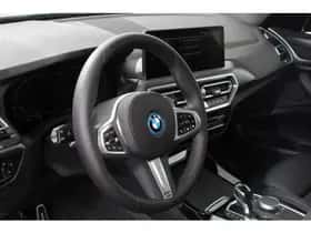 BMW X3 (2023) thumbnail 9