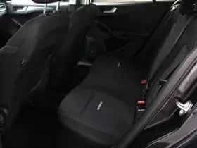 Ford Focus (2024) thumbnail 12