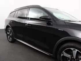 Ford Focus (2024) thumbnail 32