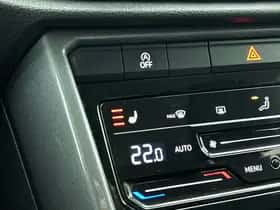 Volkswagen T-Roc (2023) thumbnail 11