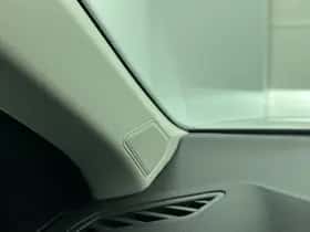 Volkswagen T-Roc (2023) thumbnail 17