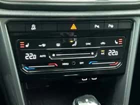 Volkswagen T-Roc (2023) thumbnail 30