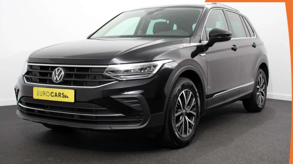 Volkswagen Tiguan (2023) — foto 1