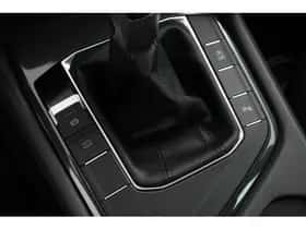 Volkswagen Tiguan (2023) thumbnail 17