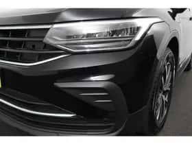 Volkswagen Tiguan (2023) thumbnail 28