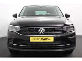 Volkswagen Tiguan (2023) thumbnail 4