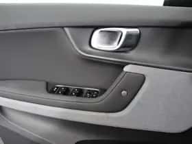 Polestar 2 (2020) thumbnail 22