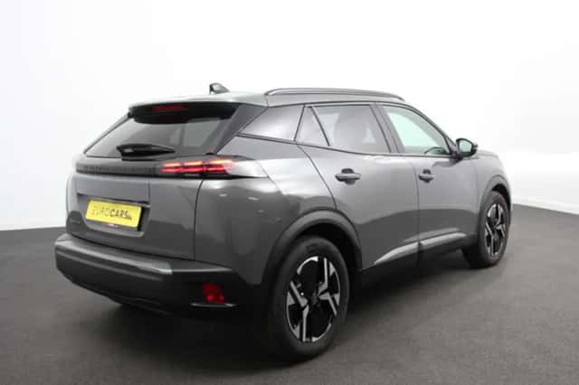 Peugeot e-2008 (2025) thumbnail 4