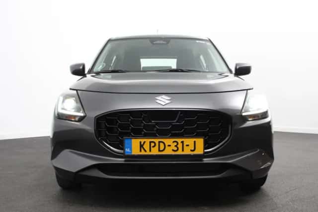 Suzuki Swift (2025) thumbnail 4