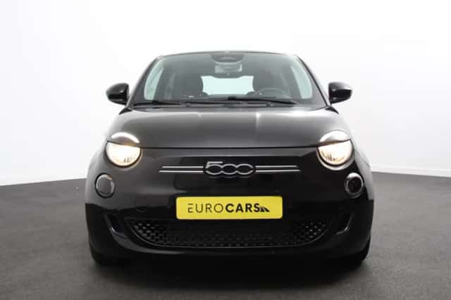 Fiat 500e (2023) thumbnail 4
