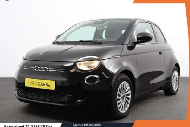 Fiat 500e (2023) thumbnail 1